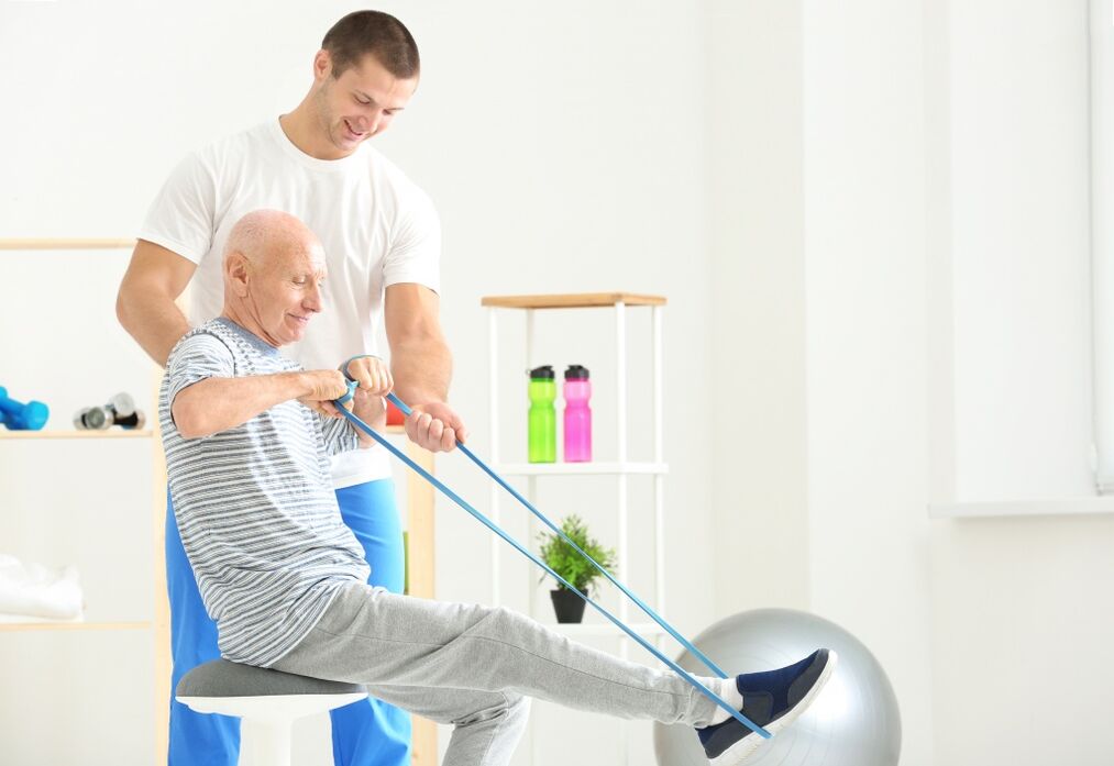 Terapia coxartrosis nun ancián con terapia de exercicio